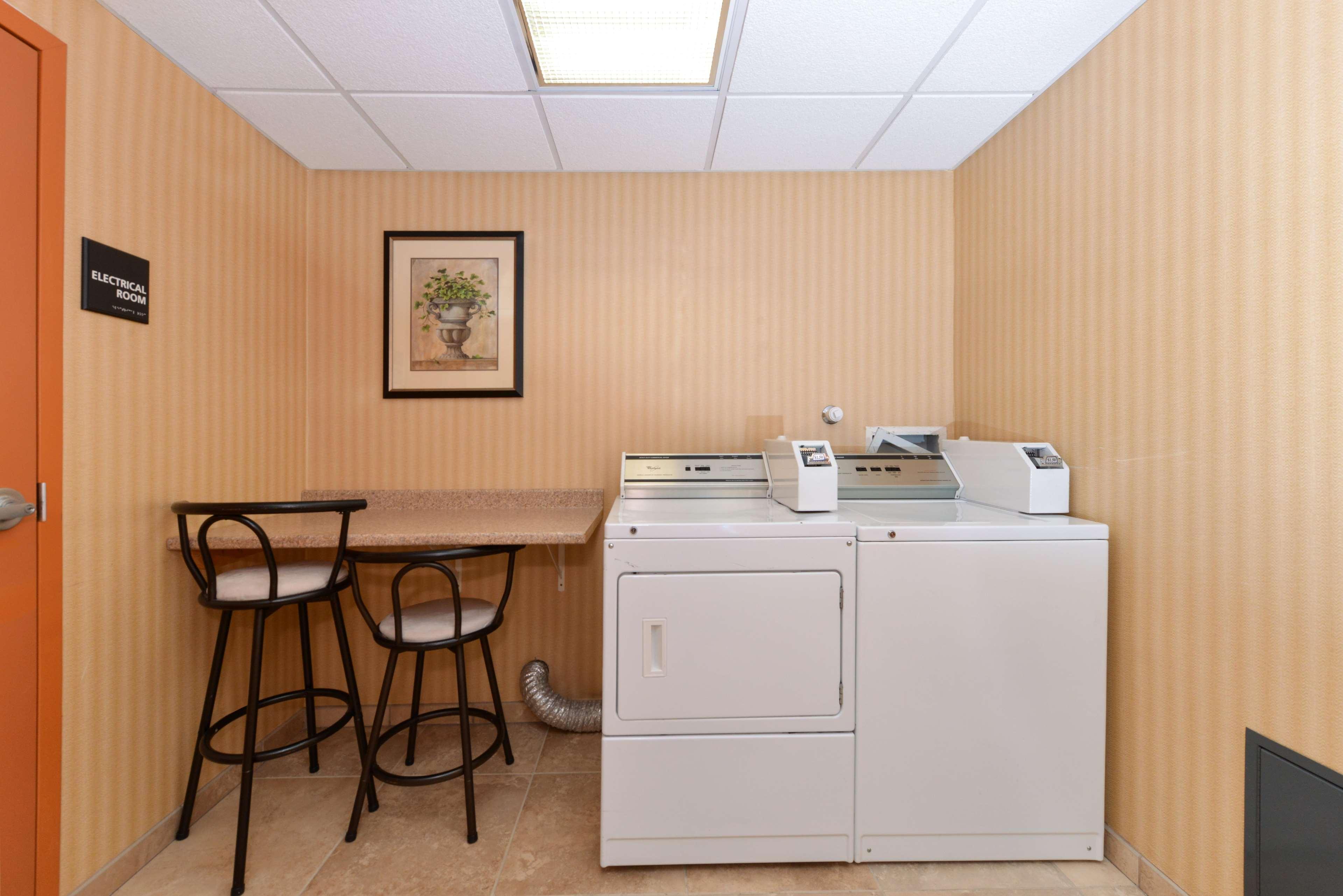 Hampton Inn & Suites Albuquerque-Coors Road Экстерьер фото
