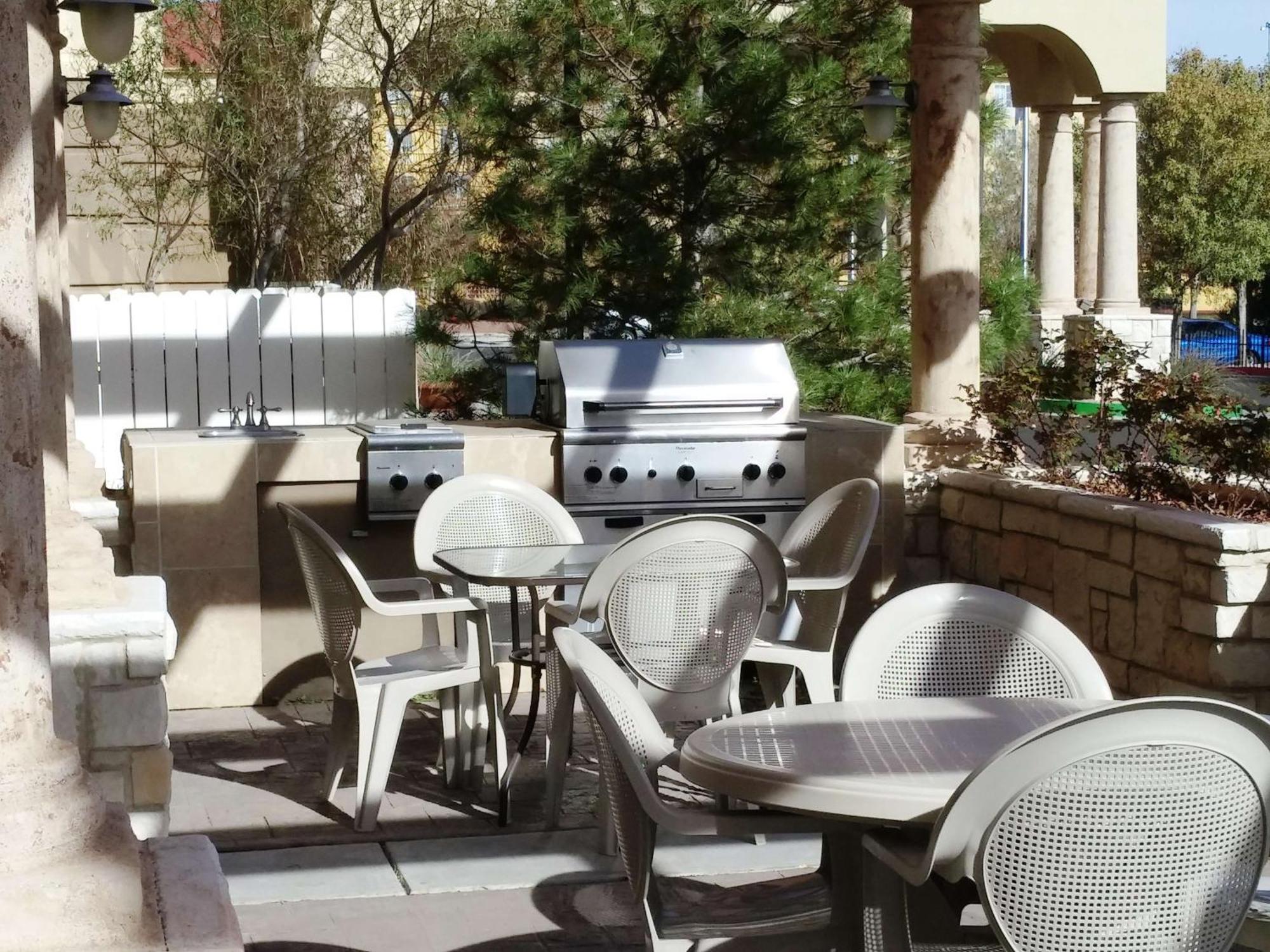 Hampton Inn & Suites Albuquerque-Coors Road Экстерьер фото