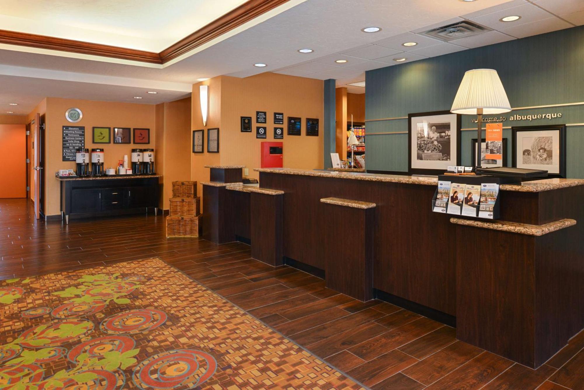 Hampton Inn & Suites Albuquerque-Coors Road Экстерьер фото