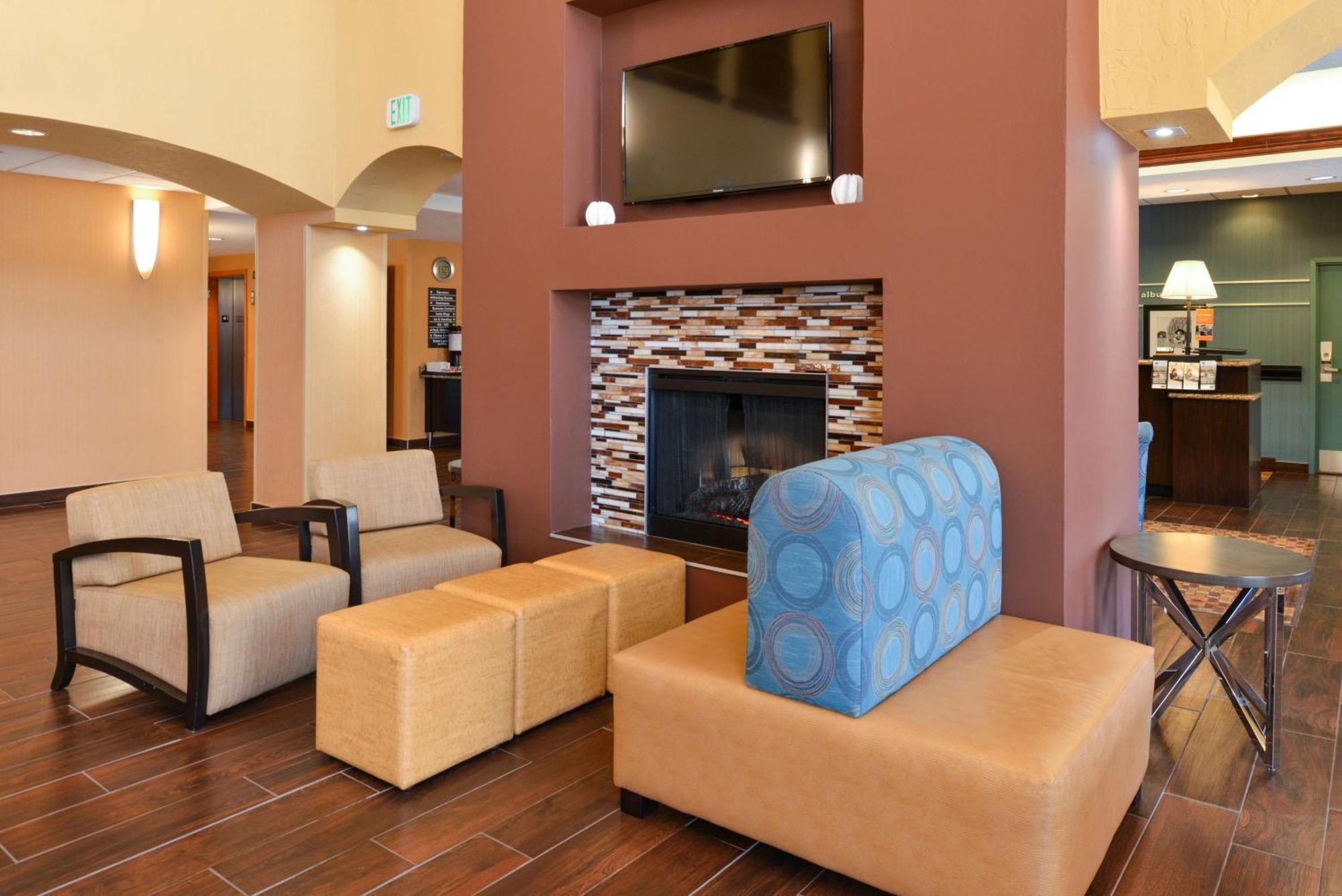Hampton Inn & Suites Albuquerque-Coors Road Экстерьер фото